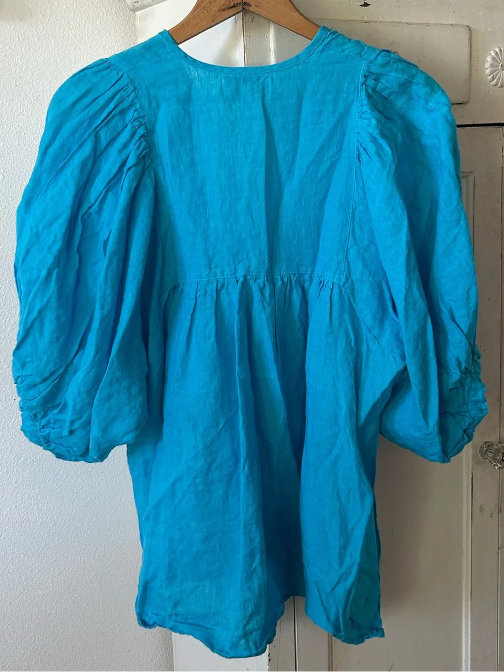 Mille | Women’s Teal Blue Linen Thalia V-Neck Tassel Tie Puff Sleeve Peasant Top